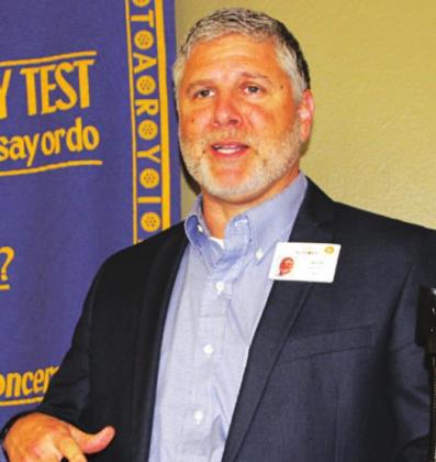 Kevin Frank, CEO of Acadian Medical Center, speaks at Wednesday’s Eunice Rotary Club meeting. (Photo by Myra Miller)