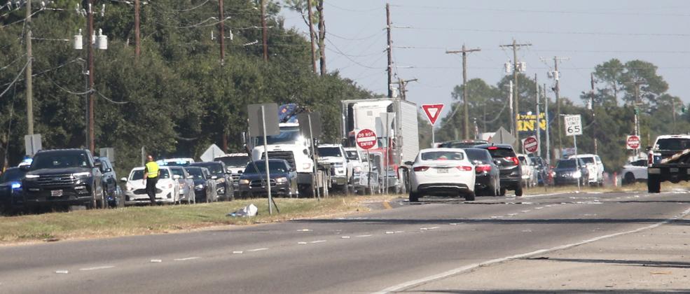 Traffic was stopped on U.S. 190 westbound to allow hospital employees to leave Acadian Medical Center.