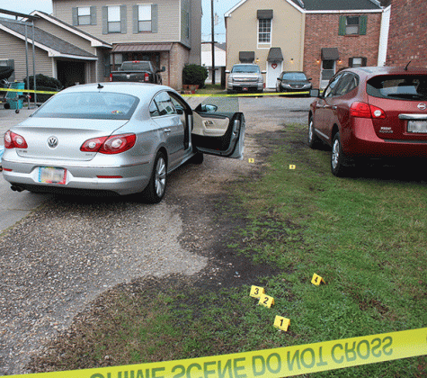 St. Landry Sheriff’s deputies responded to shots fired on Kenneth Boagni Sr. Drive near the Townhouse apartments on Jan. 10.  Upon arrival, officers discovered that Johnathon Semien, a 37-year-old black male had been shot multiple times and had died as a result of his injuries.  The detectives discovered evidence at the scene that indicated that Semien was inside of his vehicle when the shooting began and had also been shot multiple times after he exited his vehicle. Evidence also shows that the shooter was
