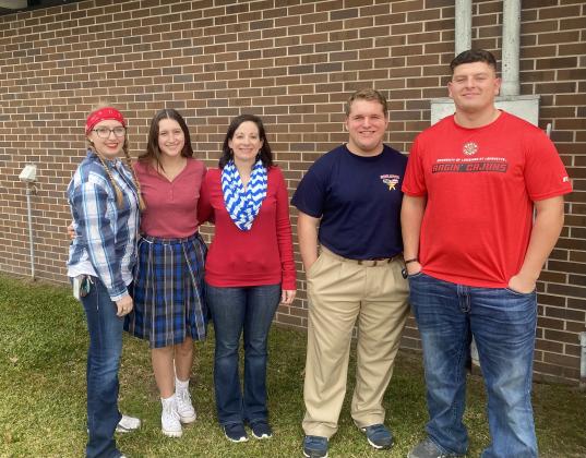 St. Ed students recognize leaders for the nation and those who serve our country.