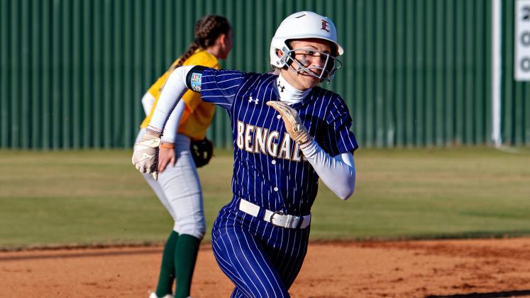LSUE’s Mylie Elsensohn (Photo by Travis Webb)