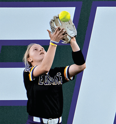 Payton Prince catches a fly ball in action on Tuesday vs. Kilgore College. (LSUE photo)