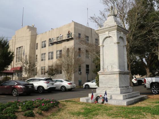 The monument to Confederate soldiers on the St. Landry Parish courthouse grounds is to be moved to a site at Kentwood. (File photo)