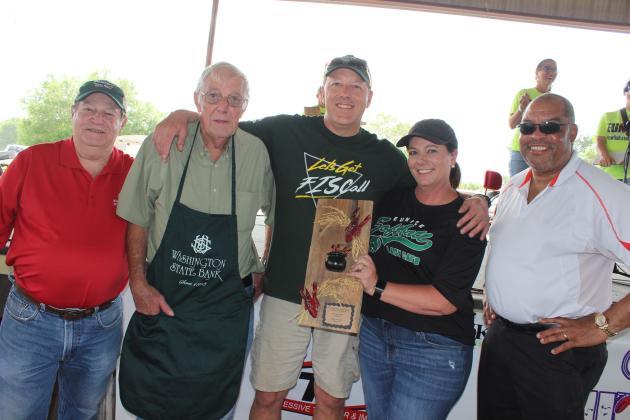 The crew of Washington State Bank won second in the Cooking Clubs/Organization category.