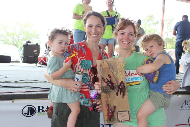 Lakeview Park won first place in the Cooking Professional category and first as well in the Professional Showmanship/Decoration category. From left, are Genevieve Fontenot, Laura Pitre, Bonnie Kyzar and Walt Kyzar. (Photos by Myra Miller)