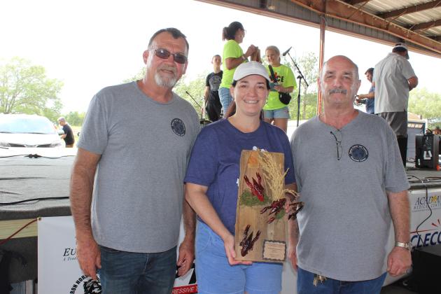In the Showmanship/Decoration Amateur category Eunice Career Technology Education Center won second place. From left, are Randy Moreau, Aimee Summerlin and James Vidrine.