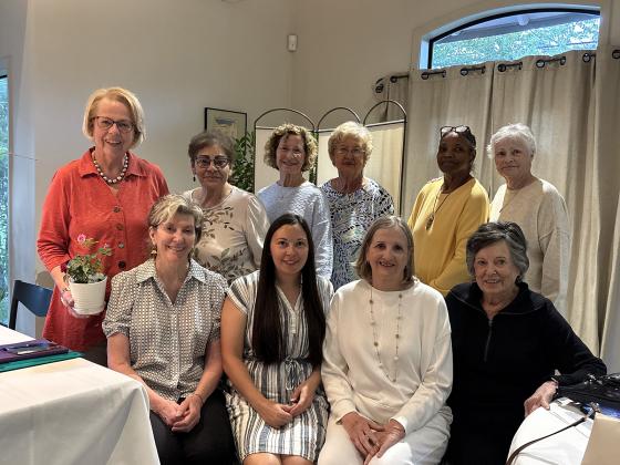 The Bulb &amp; Blossom Garden Club welcomed LGCF District VII President, Nookie Miller, to its April meeting.  Miller shared current news from the Louisiana Garden Club Federation and its partnership with Keep Louisiana Beautiful. Information on the upcoming LGCF Convention, taking place in Houma, April 14-16, was also discussed. Member Sarah Bollich provided the program for the monthly meeting. The topic of discussion was vermiculture-the cultivation of earthworms.