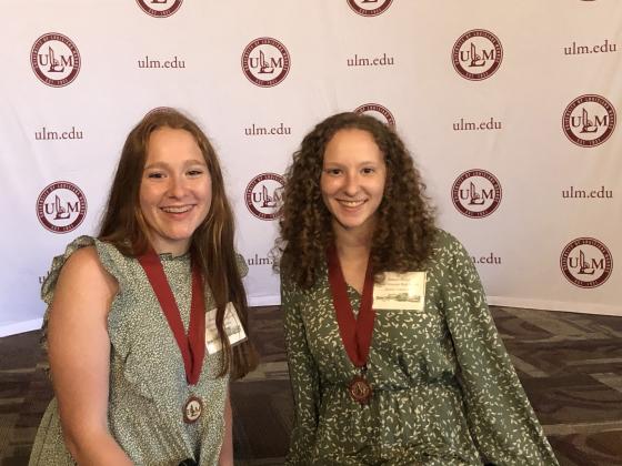 Hannah Benoit and Rebecca Benoit receive ULM Academic Scholarships
