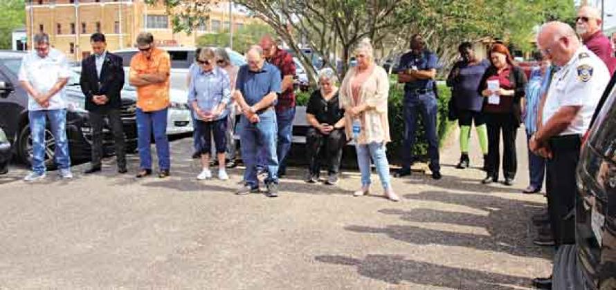 The 70th annual observance of the National Day of Prayer was held at 10 a.m. Thursday on the City Hall’s parking lot near the pavilion. The 2022 theme of the National Day of Prayer was, “Exalt the Lord Who has Established Us” Colossians 2:6-7. The Rev. Caleb Semien, pastor of Word Ministries, and president of GEMA, conducted the prayer event. Other church pastors and leaders in attendance included Mayor Scott Fontenot, the Rev. Jermaine Tezeno, the Rev. Neil Citizen, Detective Ricky Leger, the Rev. Lloyd An