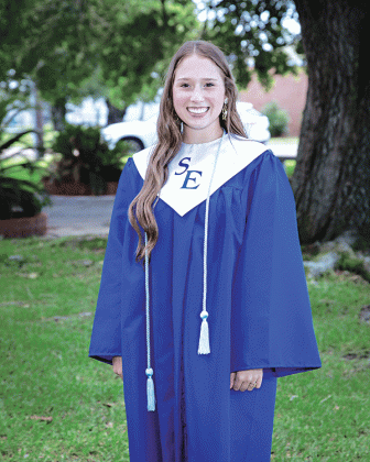 Caroline Trahan received the Distinguished Service Award.