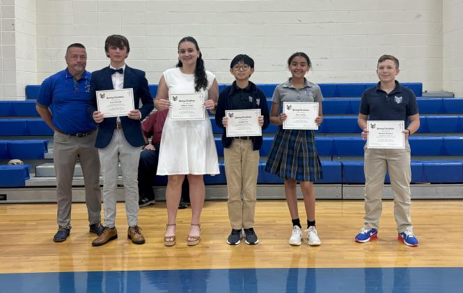 The Young Christian Award recipients are Lane Shircliff, left, Addison Lasage, Joshua Yun, Zoee Ardoin and Randon Richard. Not pictured is Madeline Evans.
