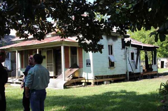 A fire that occurred at about 4 a.m. Thursday at 631 South 5th in Eunice is under investigation by the State Fire Marshal. The rental home was not occupied and was under some remodeling at the time. (Photo by Myra Miller)