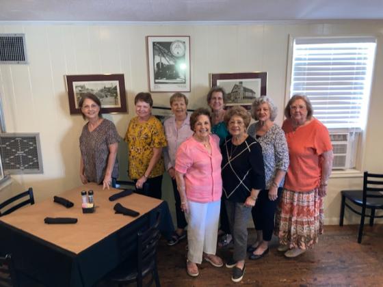 Xi Beta Theta Chapter of Beta Sigma Phil held Beginning Day