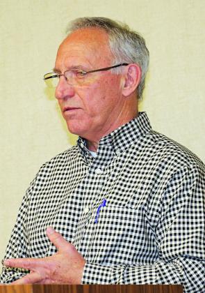 Karl Aucoin, Eunice city engineer, speaks about upgrading the city’s sewer system at Tuesday’s Board of Aldermen meeting. (Photo by Harlan Kirgan)