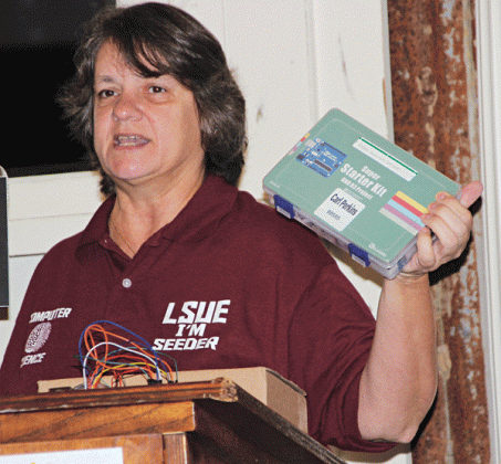 Laurie Seeder, assistant professor of computer information technology, speaks to the Eunice Rotary Club on Oct. 20. (Photo by Myra Miller)