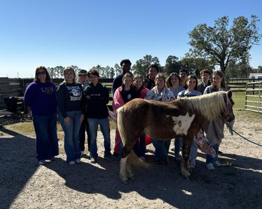 Eunice FFA members had the opportunity to tour the LSU College of Agriculture facilities. They enjoyed the Doyle Chambers Central Research farm and the tour around the campus by the LSU Les Voyageur Organization