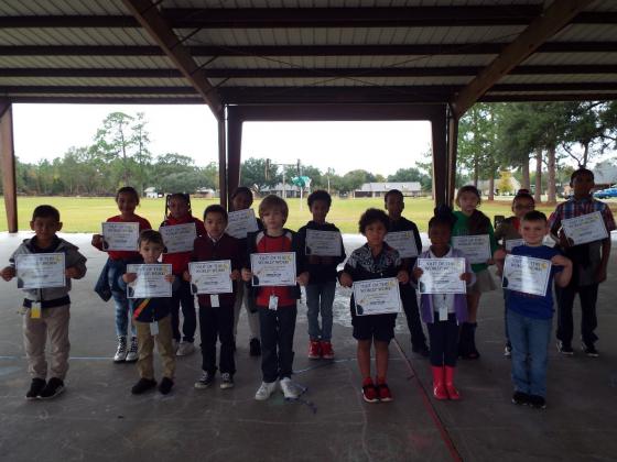 Students of the Week for Nov. 8-12 at Glendale Elementary were recognized. Those students are in front, from left, Jose Rico, Jaxen Manuel, Bentley Deville, Colton Lucas, Dayton Guidry, Carlee Anderson and Colton Johnson. In back, from left, are Jayden Wilson, Payton Edwards, Melanie Martin, Carandus Batiste, Braydon Edwards, Carolyn Patton, Ava Valliare and Megan Isaac. Not pictured are Lynsie Zvernia and Ava Rideaux.