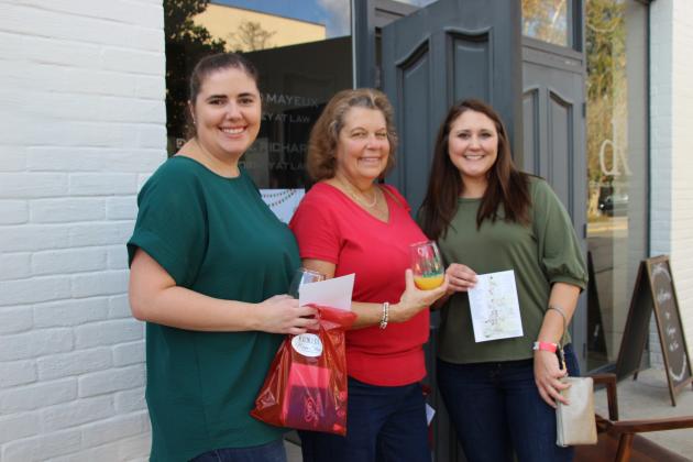 Amy Amiot, Ann Amiot and Katie Fontenot