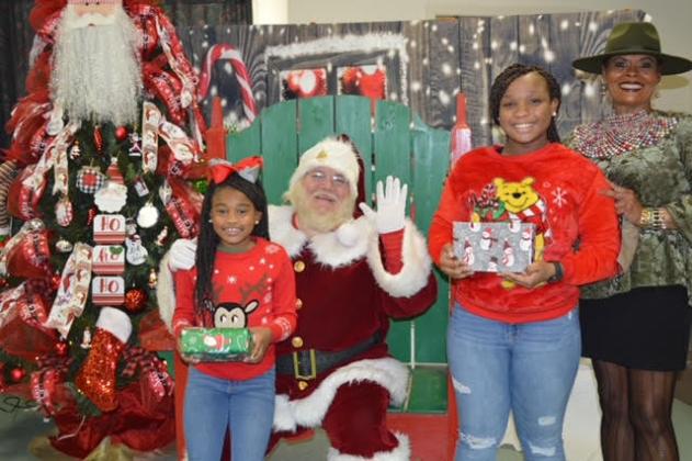 Eunice Housing Authority Christmas party for kids