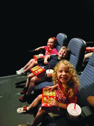 Highland Pre-K students enjoyed a special field trip to Queen Cinema on their last day of school! From big smiles to movie snacks and lots of laughter, it was the perfect way to celebrate an amazing year of learning, growth, and memories together.  We are so proud of our little learners and can’t wait to see all the great things they do next year!