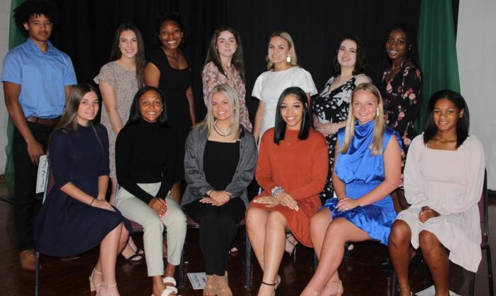 Eunice High School named its Junior ACE Lettermen. They included, seated, from left, are Rylie Fontenot, Madlyn Edwards, Reagan Hill, Kadyn Randell, Olivia Gil and Brilye Reed. Standing, from left, are Jase Frank, Olivia Pedigo, Gabrielle Mitchell, Kyra Davis, Kathryn Quebedeaux, Carlie Higginbotham and Alivia Ceasar. (Photo by Myra Miller)
