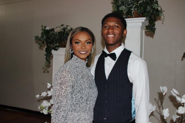 Miss and Mr. EHS was named during the school’s Academic Excellence Program. Jeslyn Edwards and Terrance Shilow received the honors. (Photo by Myra Miller)