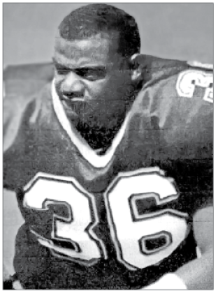 Ned rides NFL career to EHS Hall of Fame