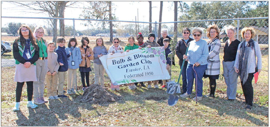 Some of the Bulb &amp; Blossom Garden Club members were at Glendale Elementary Thursday afternoon with a shovel in hand to plant a Live Oak for their annual Arbor Day planting. Glendale Elementary was the recipient of a Live Oak tree. Keep Eunice Beautiful collaborated with the Bulb &amp; Blossom Garden Club to celebrate America’s 250th birthday by planting a Live Oak. Pictured are 4-H Club members at Glendale, Fran Guillory, Mona Redlich, Donna Baltakis, president of the Bulb &amp; Blossom Garden Club; Principal Laura