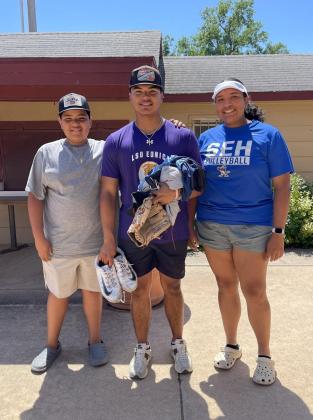 “Lil Marcus” Gradney was delivered to Hutchinson, Kansas, by his family on May 25, where he will be playing baseball all summer for the Monarchs. The Gradneys were able to meet Marcus’ host family, “who are great people”, said his mother, Jill. “We pray Marcus has a great experience while we will be cheering for him 700 miles away,” she said.