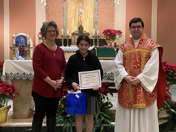 Madeline Pitre Fifth Grade Student of the Year at St. Edmund