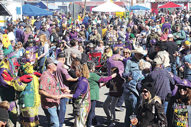The crowd during the 2024 Mardi Gras at Walnut Avenue and 2nd Street in Eunice.  