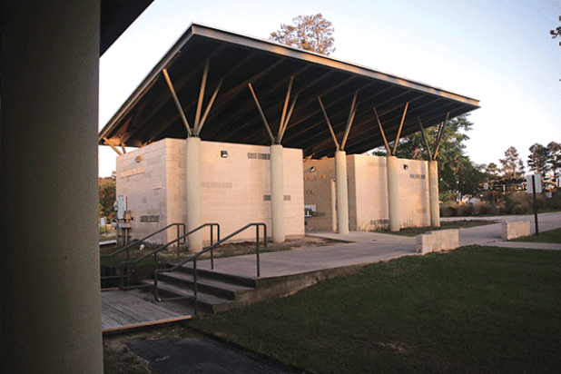 The Eunice City Lake bathroom facility is to be upgraded this year, according to Mayor Scott Fontenot. A concession area is to be added with fishing equipment, and kayak rentals. (Photo by Harlan Kirgan)