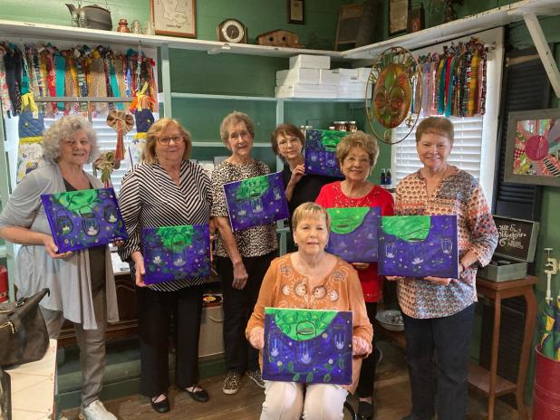 The  Xi Beta Theta chapter of Beta Sigma Phi held its monthly meeting at LeVieyx  Moulin in Church Point on April 8. 