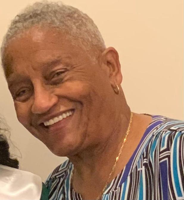 Gloria Vallare