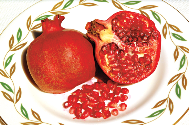 Pomegranates produce hundreds of seeds encased in an edible membrane that produces a delicious juice. (LSU AgCenter file photo)