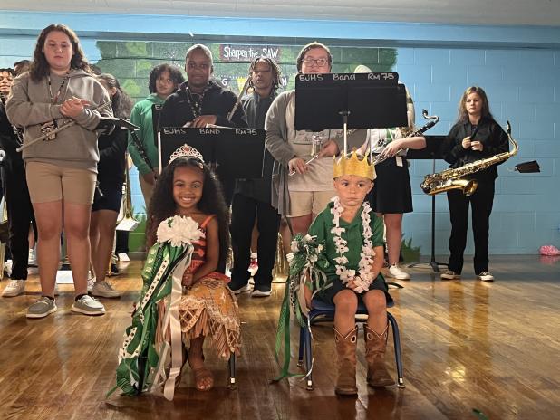 Highland held a homecoming pep rally and a queen and king was crowned.
