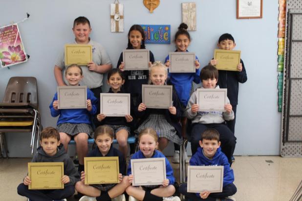 St. Edmund names the top AR students.
