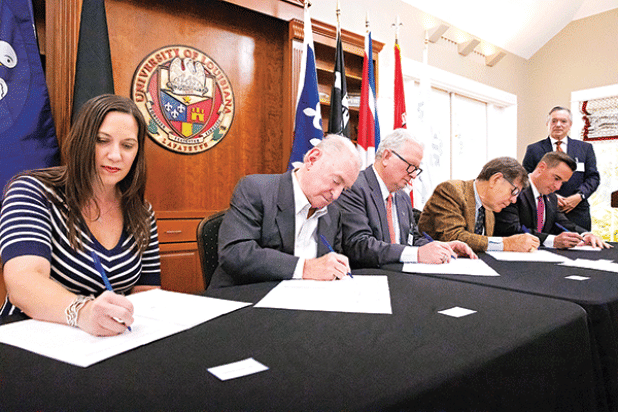 LAFAYETTE — The University of Louisiana at Lafayette and a Belgian university signed a memorandum of understanding Tuesday to create a student exchange between the two institutions. UL Lafayette’s new partner: the University of Namur in central Belgium. Namur has been a twin city of Lafayette since the 1970s. Dr. Joseph Savoie, UL Lafayette president, said such exchanges “broaden our connection to the world and enhance the perspective of students and faculty members who participate in them.” “With the partn