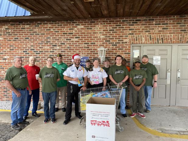 VFW Post 8971 held Toys for Tots drive