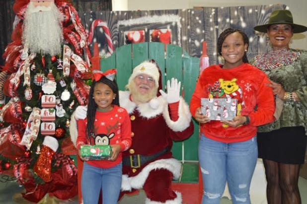 Eunice Housing Authority Christmas party for kids