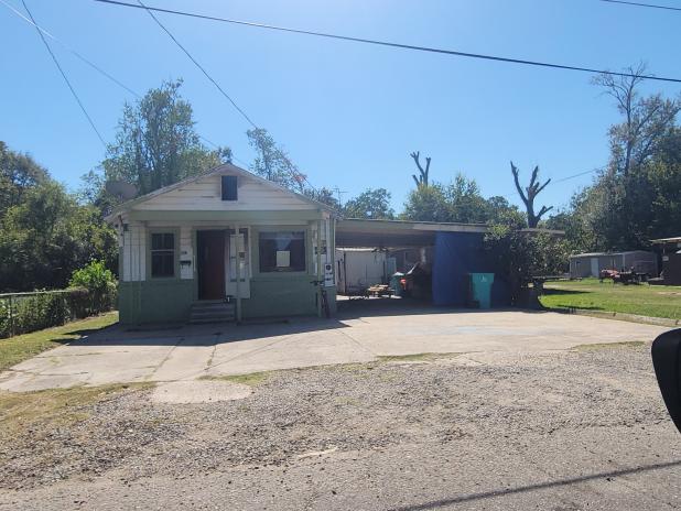 The Eunice Board of Alderman has started the process to condemn a structure that several city officials have deemed a threat to the community and a nuisance to the surrounding neighborhood. The structure, pictured above, is located at 151 Mamie Street. (Photo by Claudette Olivier)