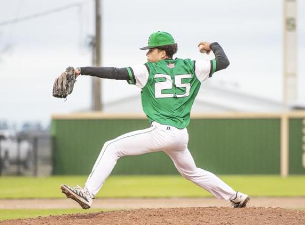 Bobcats earn  no-hit sweep