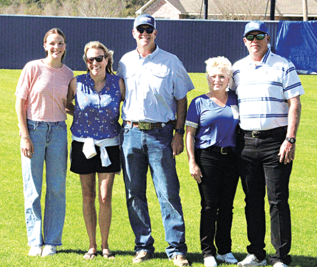 Former St. Ed’s stars Carlton and Stan Loewer had their numbers retired prior to Tuesday’s 8-4 loss to Sacred Heart. The Loewer brothers are pillars of St. Edmund baseball. Stan, the older brother, played four years at LSU and was instrumental in the program’s rise to national prominence under Skip Bertman. His time at LSU included the school’s first appearance in the College World Series. Carlton led St. Ed’s to a pair of state championships and starred at Mississippi State before making his Major League B