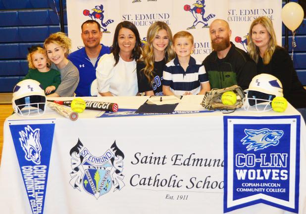 From left, are Mila Soileau, Jaedyn Soileau, Lance Devillier, Crystal Devillier, Karleigh Soileau, Colt Soileau, Stormy Soileau and Allie Soileau.
