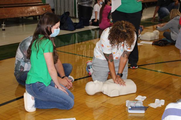 CPR class at Eunice High