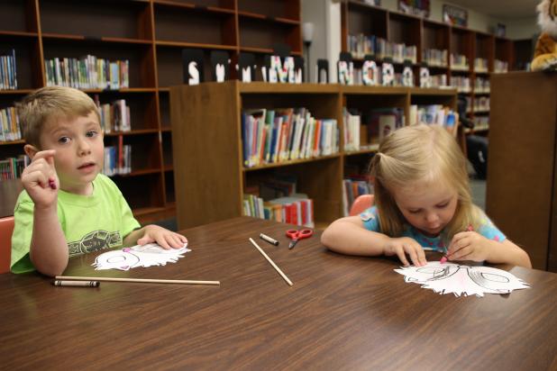Hannon children crafting at library