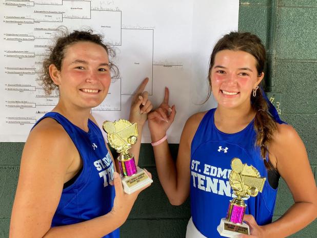Julia Zaunbrecher and Jillian DeVillier