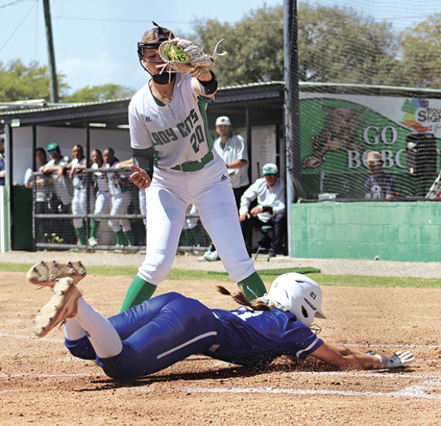 Lady Cats’ Madelyn Smith.