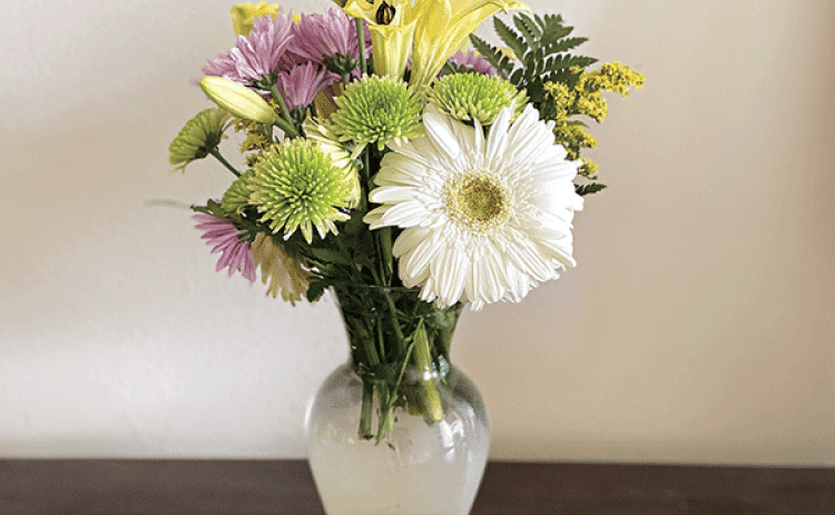 Learn floral design this year. (Photo by Heather Kirk-Ballard/LSU AgCenter)