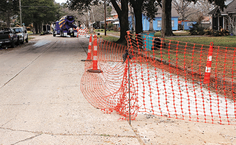 Road work began in mid January and will conclude by March 13  according to Eunice Mayor Scott Fontenot. The road work includes from Park Avenue,  along South 2nd and at all the intersections, West Elm, West Gum, West Oak and West Ash and up to Maple Avenue. Southern Constructors crew of men were on site Tuesday morning and Greg Thomas with Babineaux Concrete.  Fontenot said, “We have a $250,000 capital outlay funding from the state with a 25% match total cost of the project is $366,241. The notice to procee
